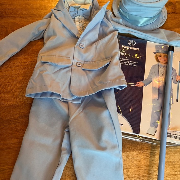 toddler, dumb and dumber Halloween costume, Harry blue suit, size 2T - Picture 3 of 3